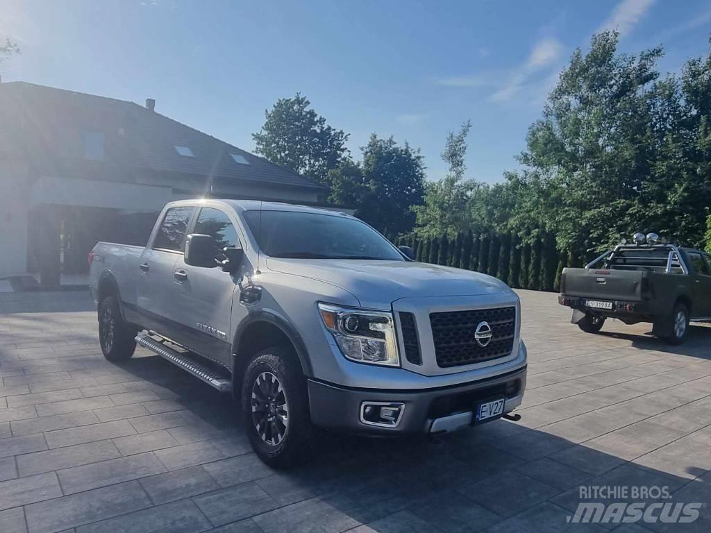 Nissan TITAN XD PRO Pick up/Platou