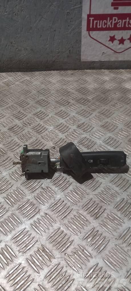 Volvo FH 12   21670857 Cabine si interior