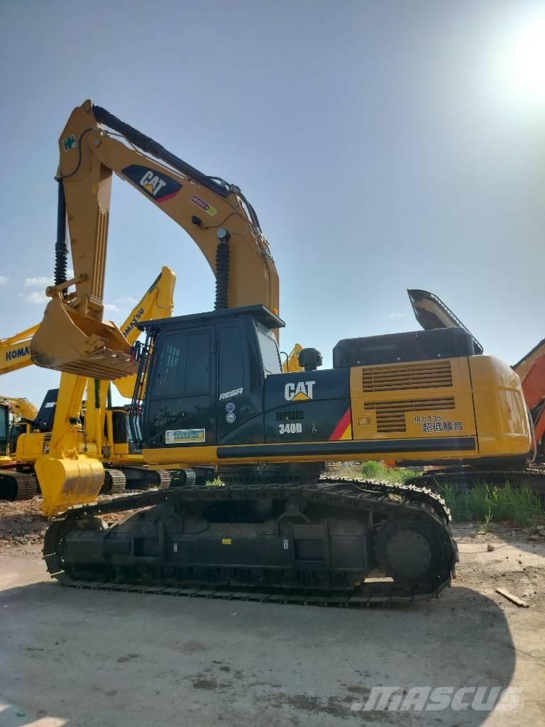 CAT 340 Excavatoare pe șenile

