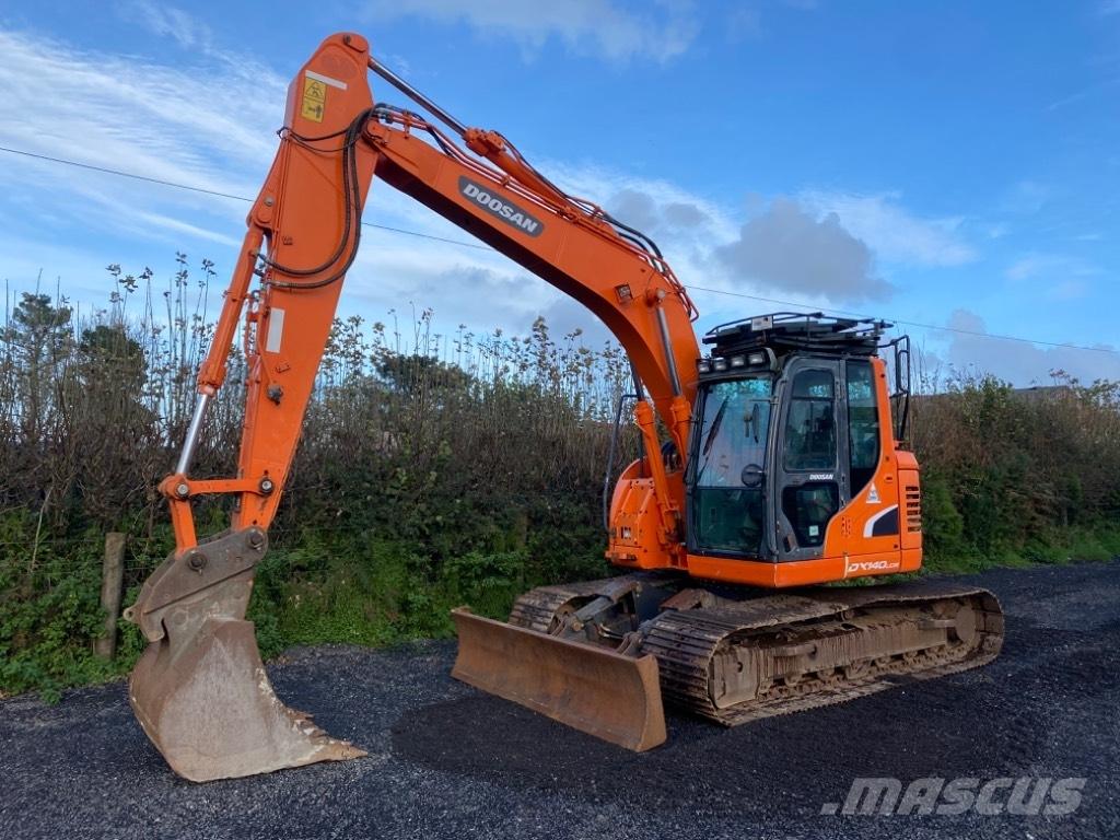 Doosan DX 140 LCR-3 Excavatoare pe șenile
