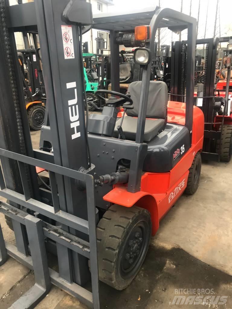 Heli H2000 35 Stivuitor diesel