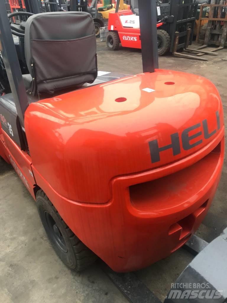 Heli H2000 35 Stivuitor diesel
