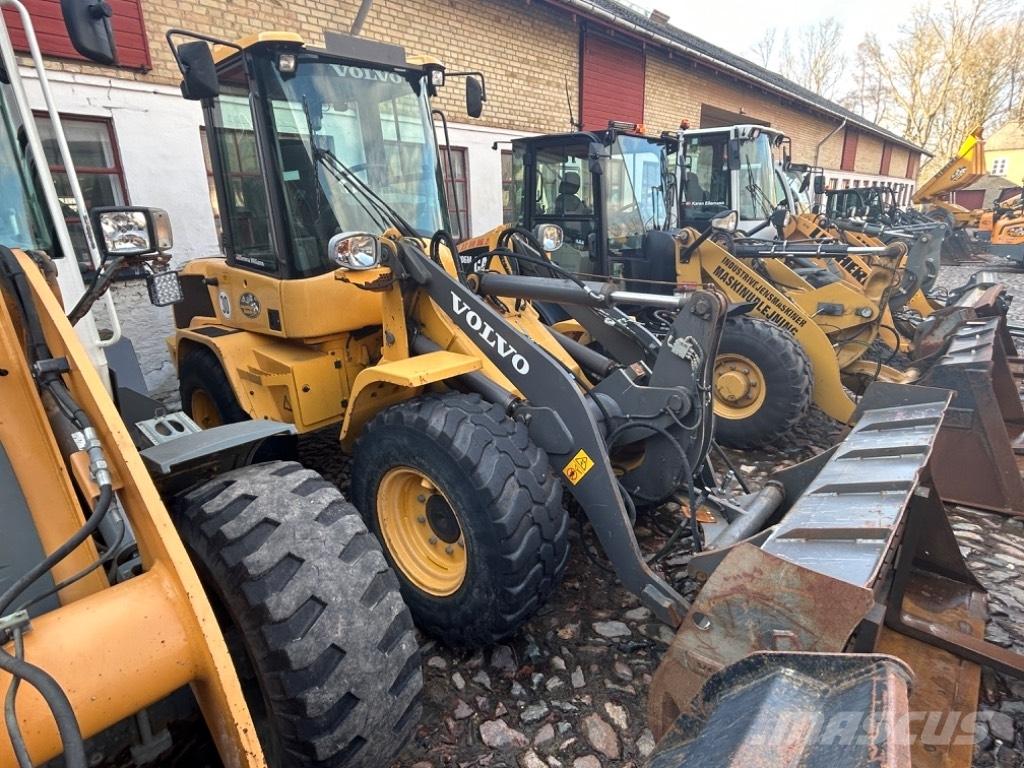 Volvo L 30 G Incarcator pe pneuri
