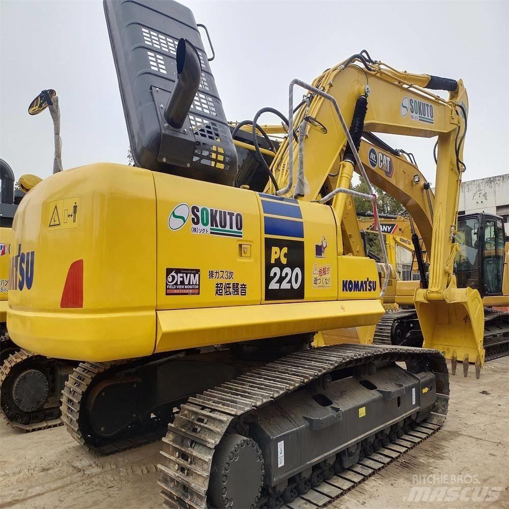Komatsu PC 220 Excavatoare pe șenile

