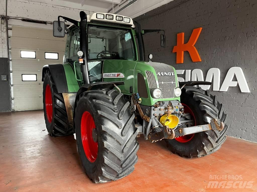 Fendt 716 Vario Tractoare