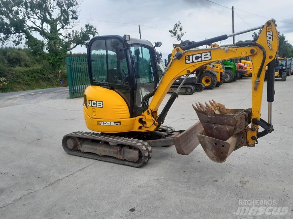 JCB 8025 Mini excavatoare < 7t