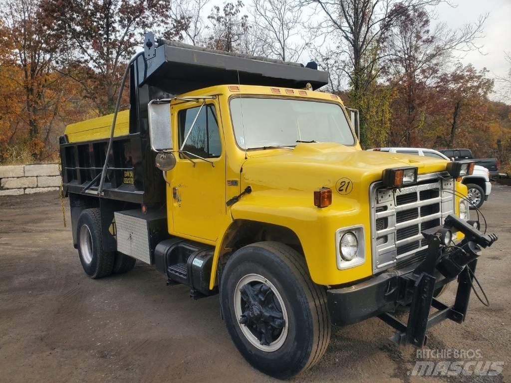 International 1752 Autobasculanta