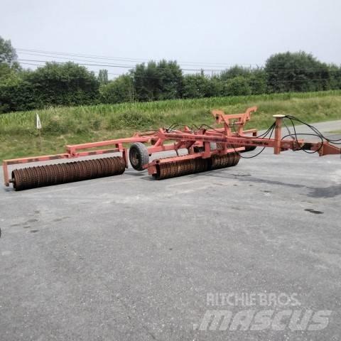 Quivogne ROLLMOT 830 Tavaluguri
