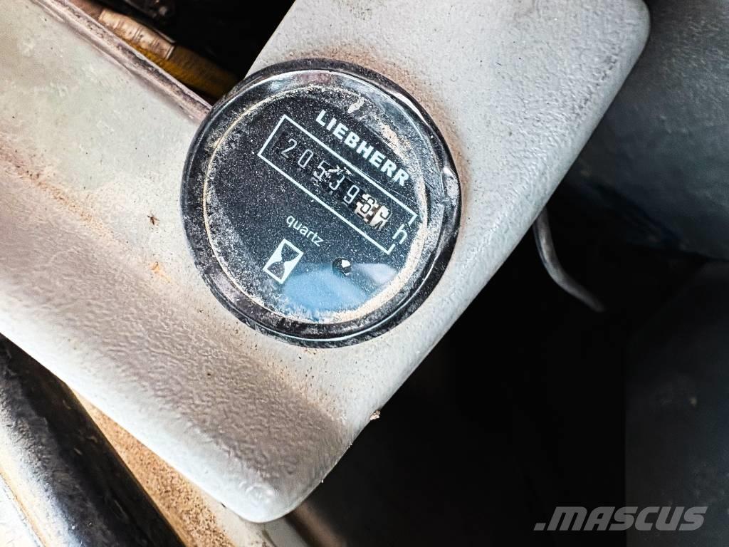 Liebherr R934BHD Excavatoare pe șenile
