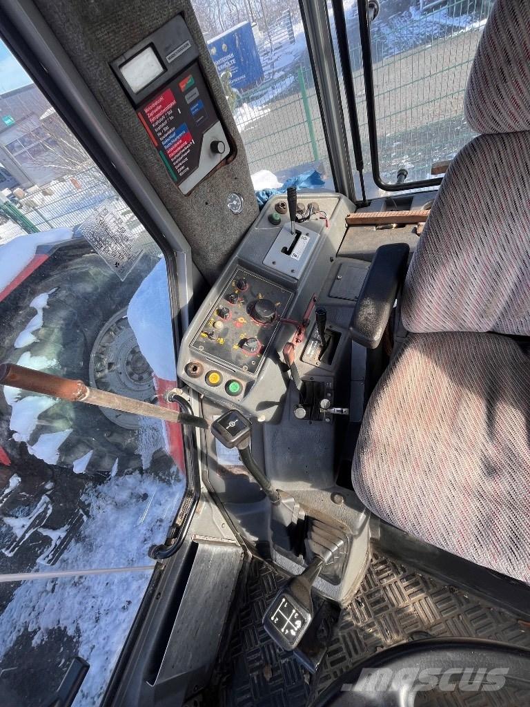 Massey Ferguson 3690 Tractoare