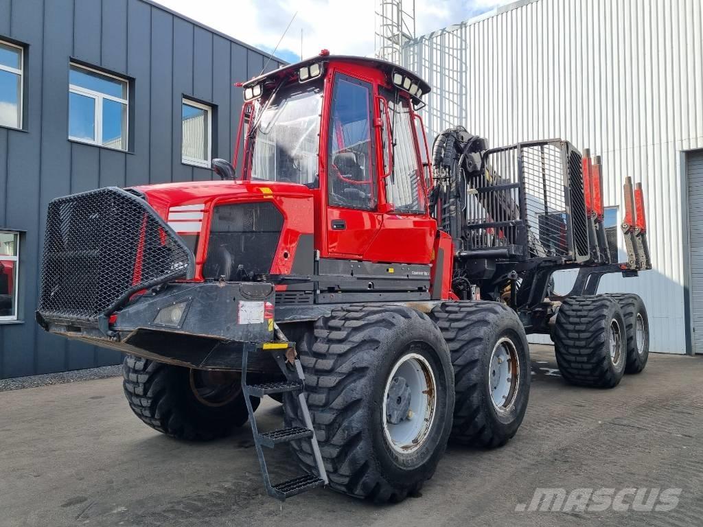Komatsu 895 Transportoare