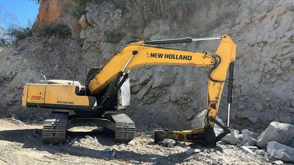 New Holland E 215 B Excavatoare pe șenile
