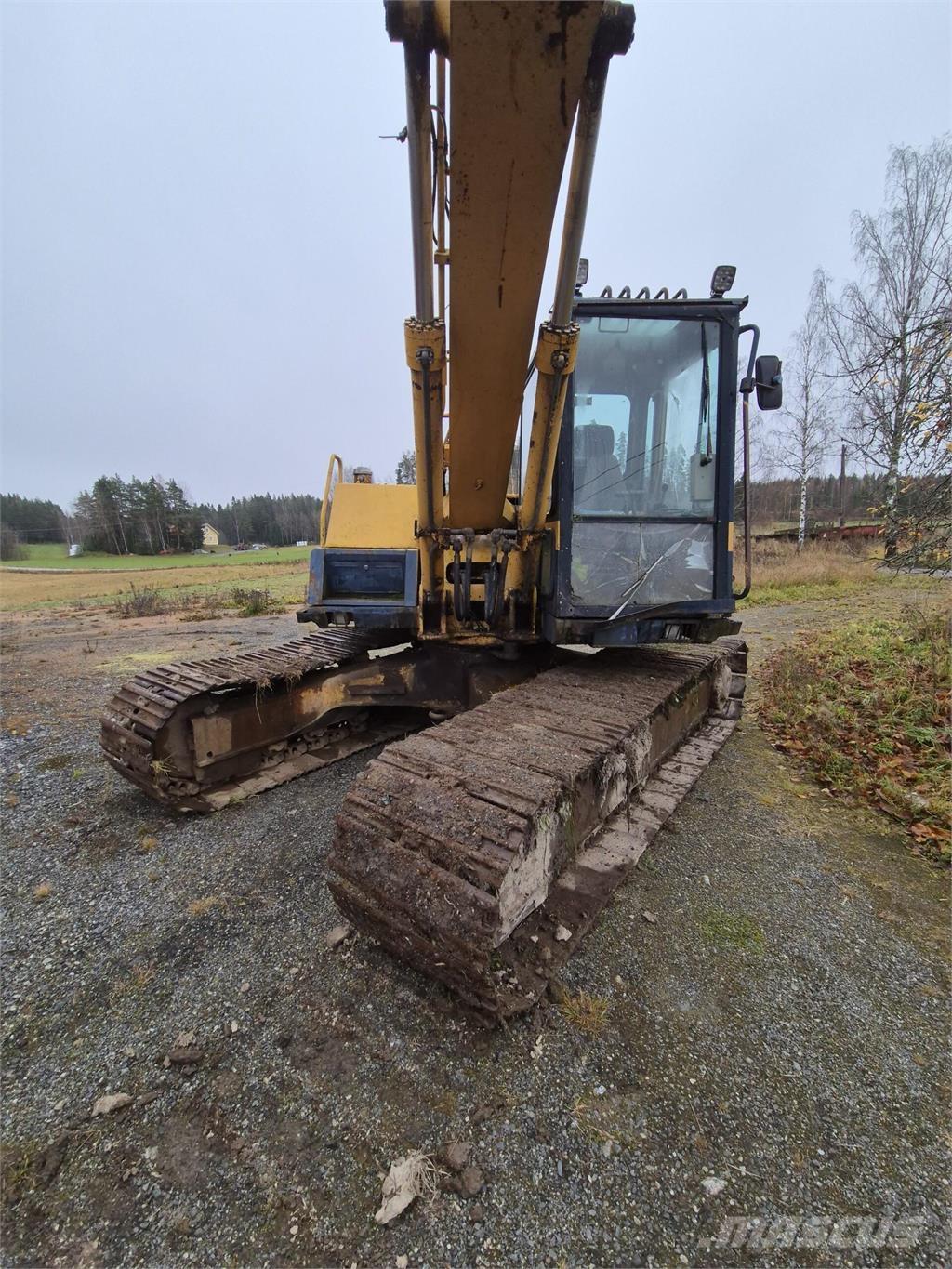 Komatsu PC180LC-3 Excavatoare pe șenile
