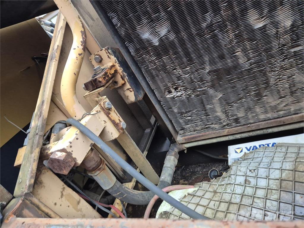 Komatsu PC180LC-3 Excavatoare pe șenile
