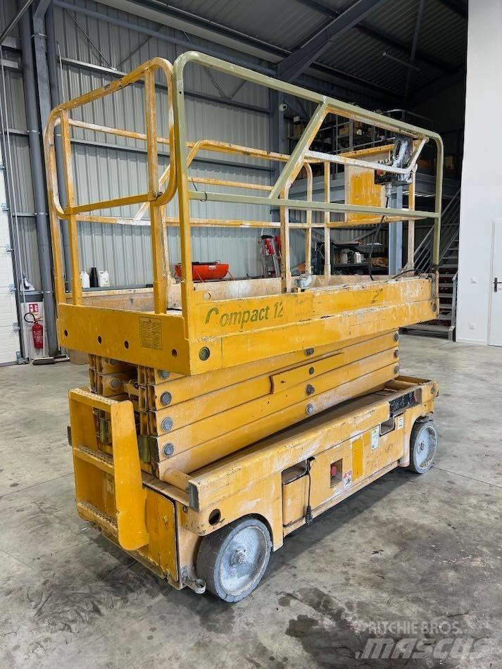 Haulotte Compact 12 Platforme foarfeca