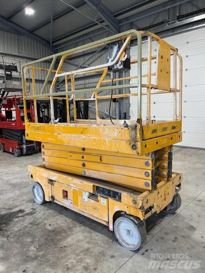 Haulotte Compact 12 Platforme foarfeca