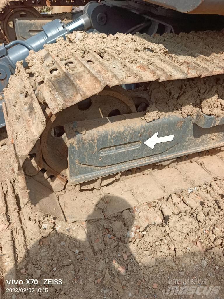 Volvo EC80D Excavatoare pe șenile
