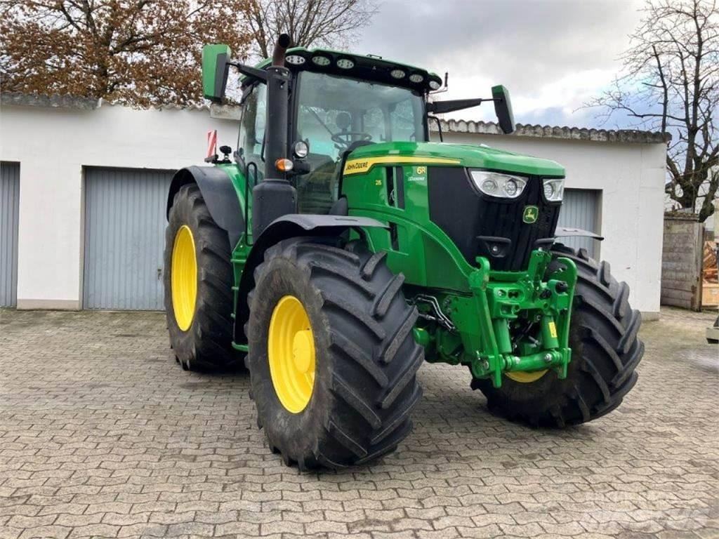 John Deere 6R 215 Tractoare