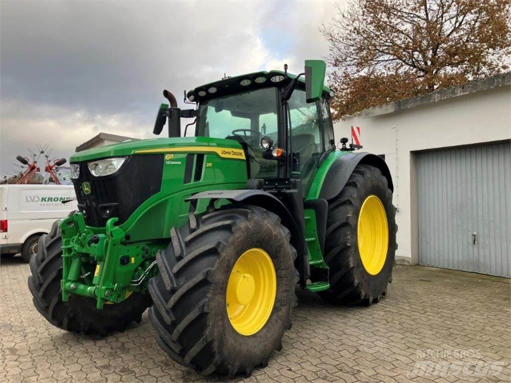John Deere 6R 215 Tractoare