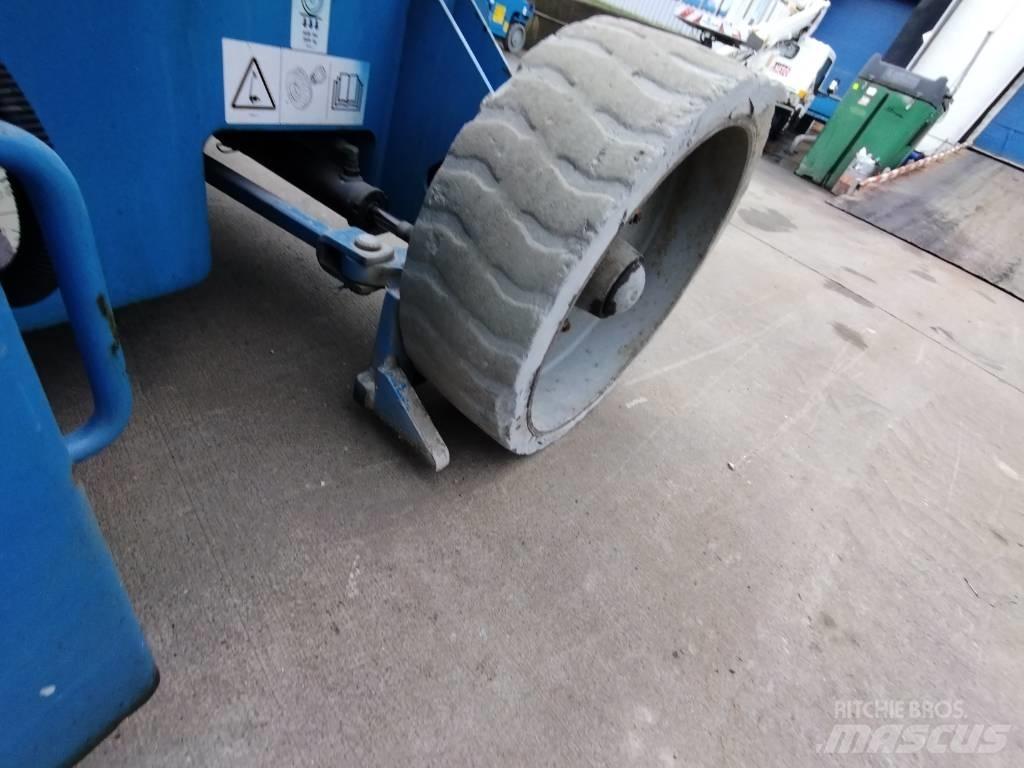 Genie Z34/22N Nacele cu brat articulat