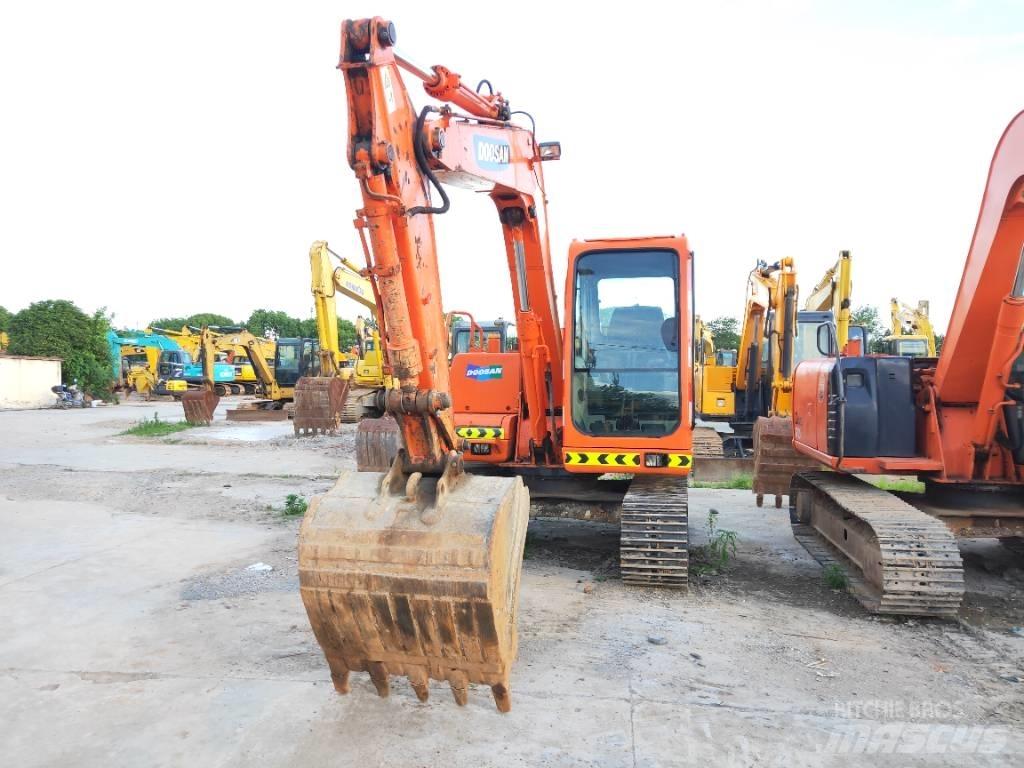 Doosan DH80GOLD Excavatoare pe șenile
