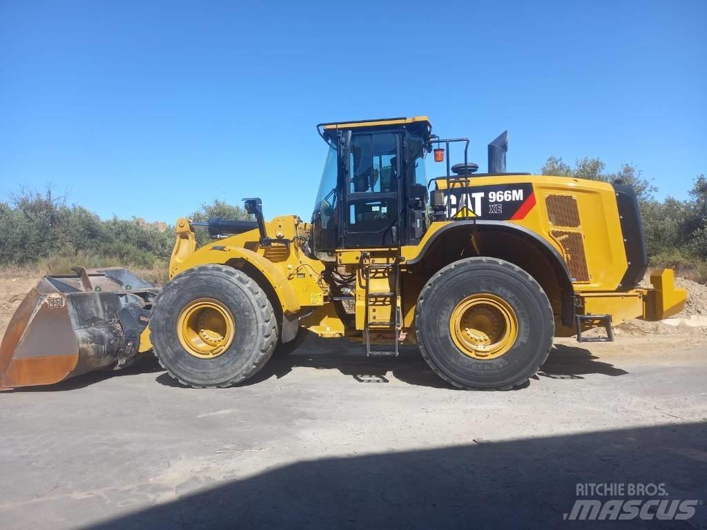 CAT 966 M Incarcator pe pneuri