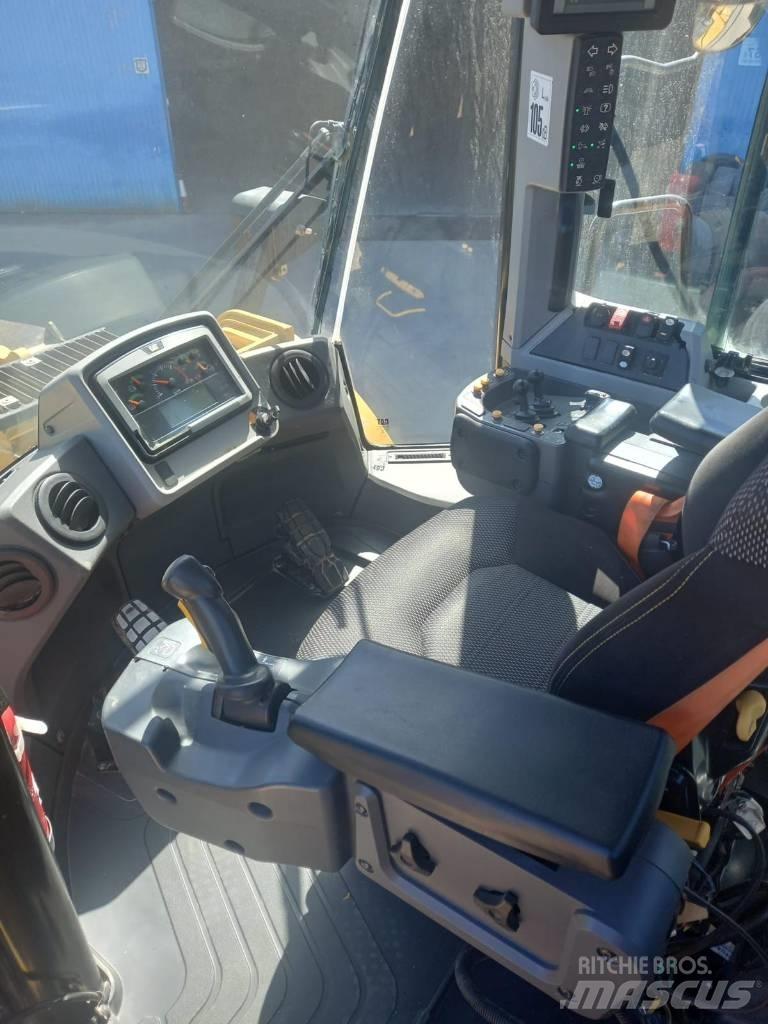 CAT 966 M Incarcator pe pneuri