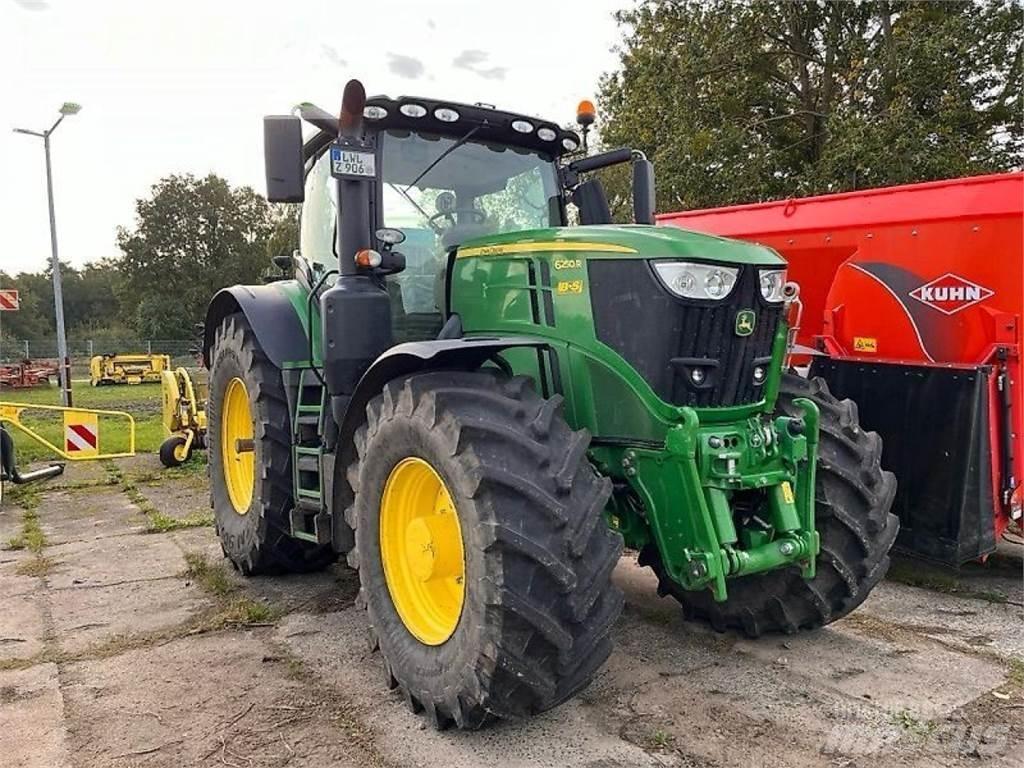 John Deere 6250r Tractoare