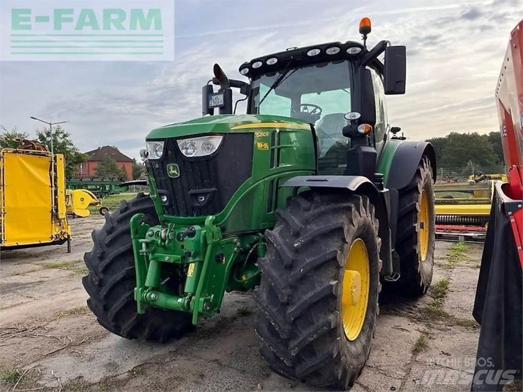 John Deere 6250r Tractoare