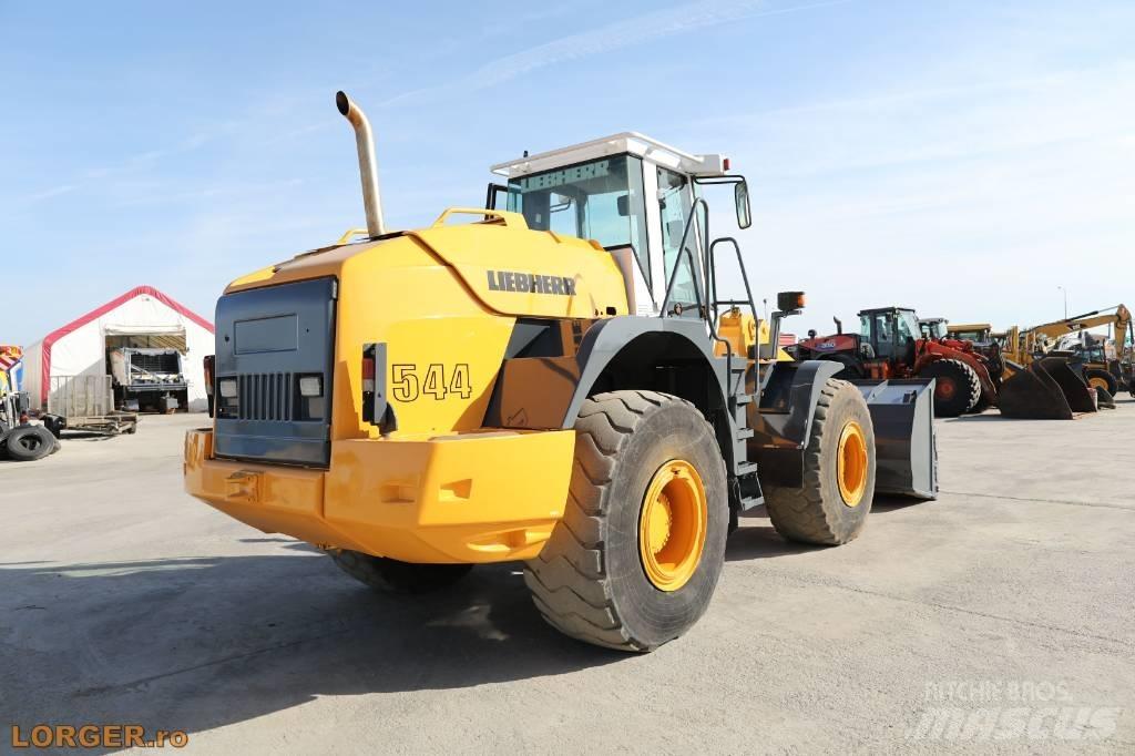Liebherr L 544 Incarcator pe pneuri