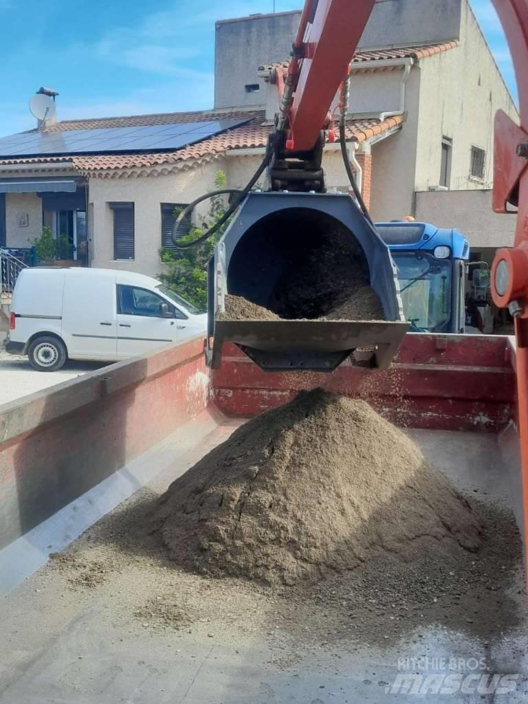CM CBR 06 cupa de excavat cu cernere