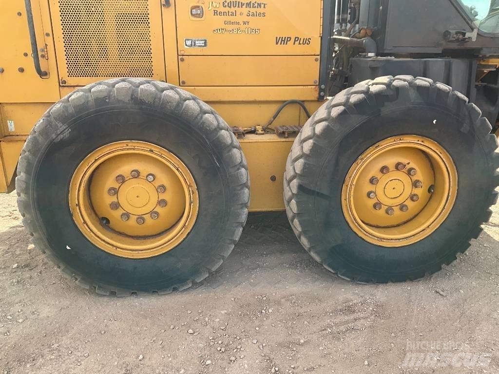 CAT 140 M AWD Gredere