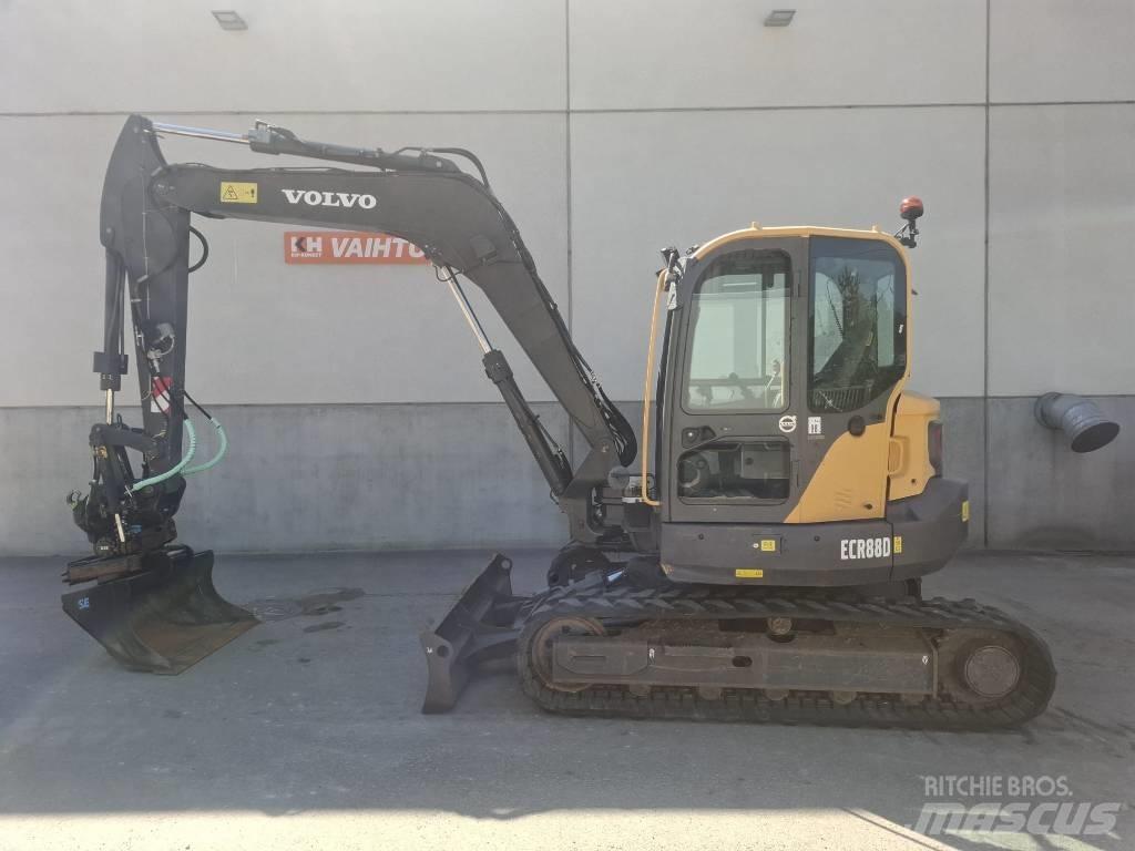 Volvo ECR 88 D Excavatoare 7t - 12t