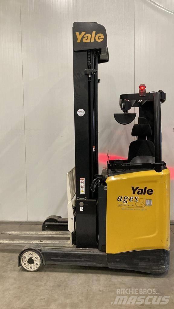 Yale MR20H Stivuitor cu catarg retractabil
