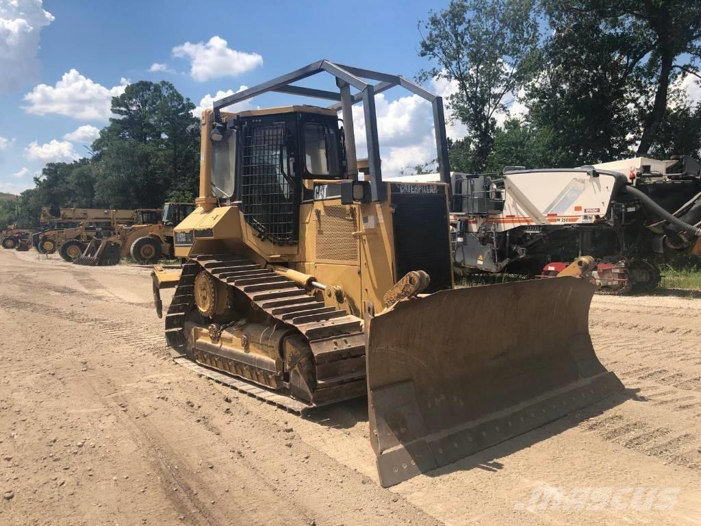 CAT D 5 M XL Buldozere pe senile