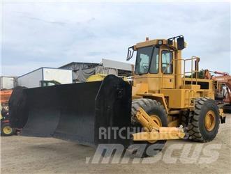 CAT 824 C buldozere pe roti