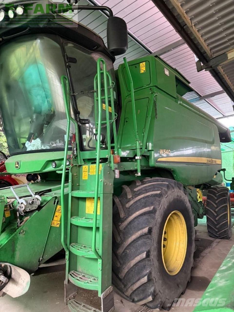 John Deere W540 Combine de secerat