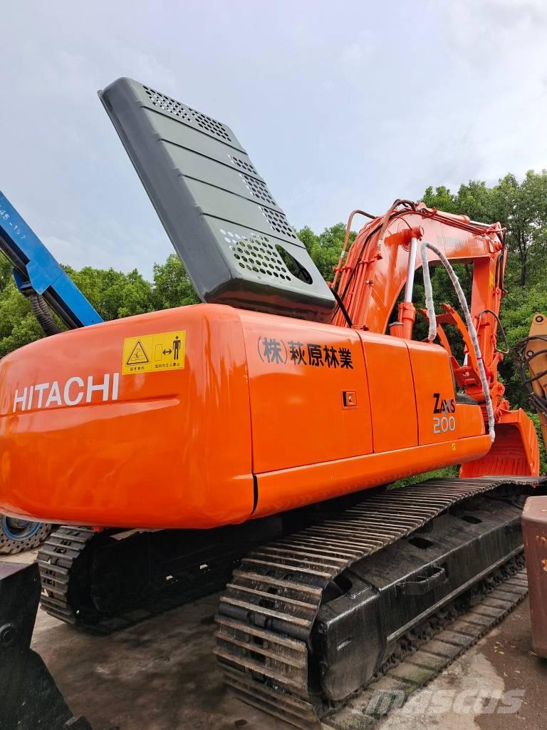 Hitachi EX 200-5 Excavatoare pe șenile
