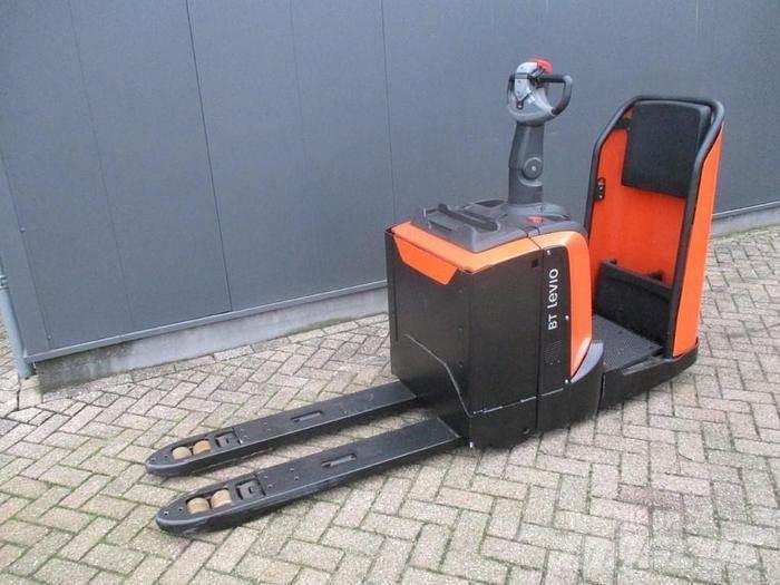 BT LPE 200 Transpaleta cu platforma