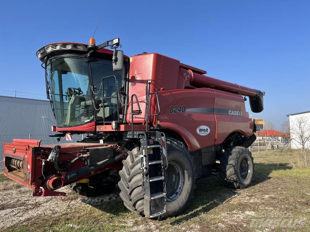 Case IH AF8240 Combine de secerat