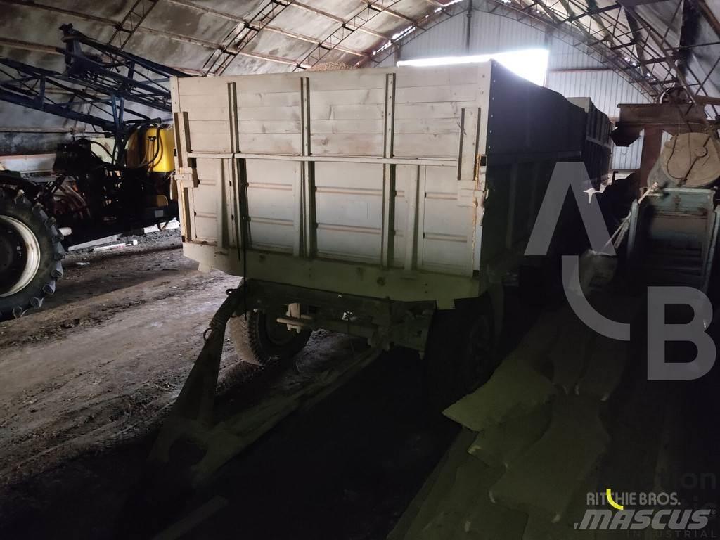  GKB 817 Remorci basculante