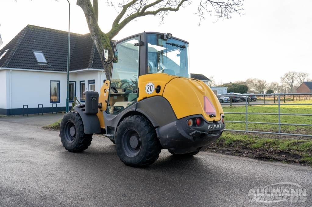 Ahlmann AX 85 Incarcator pe pneuri