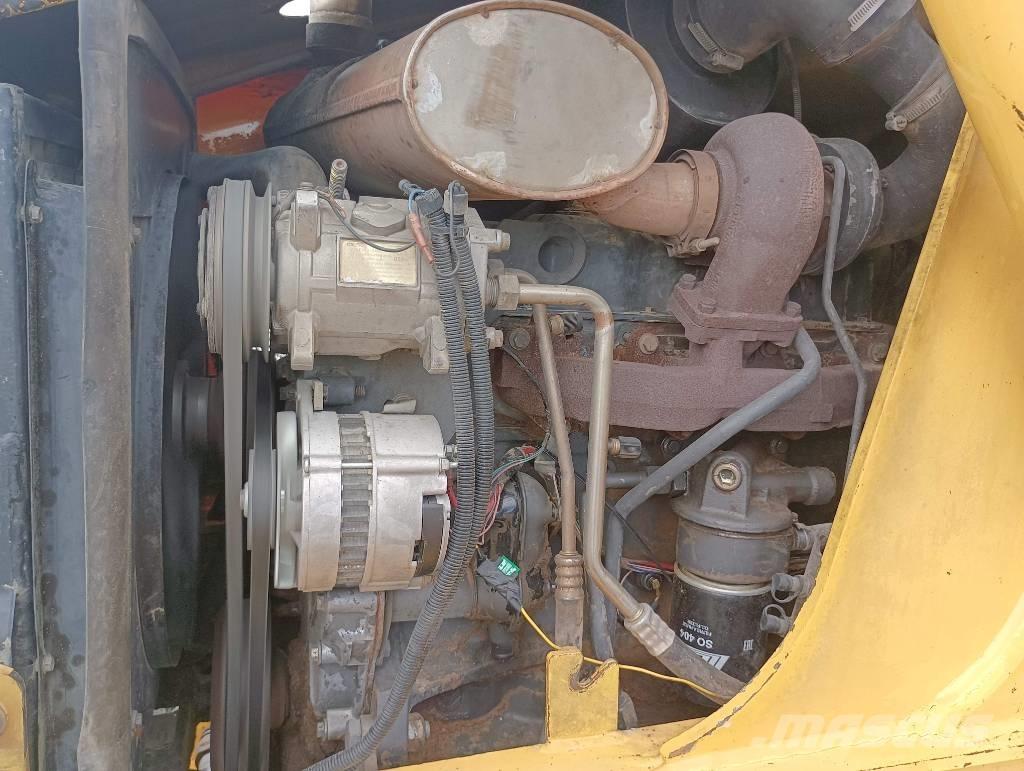 New Holland LB 110 Buldoexcavatoare