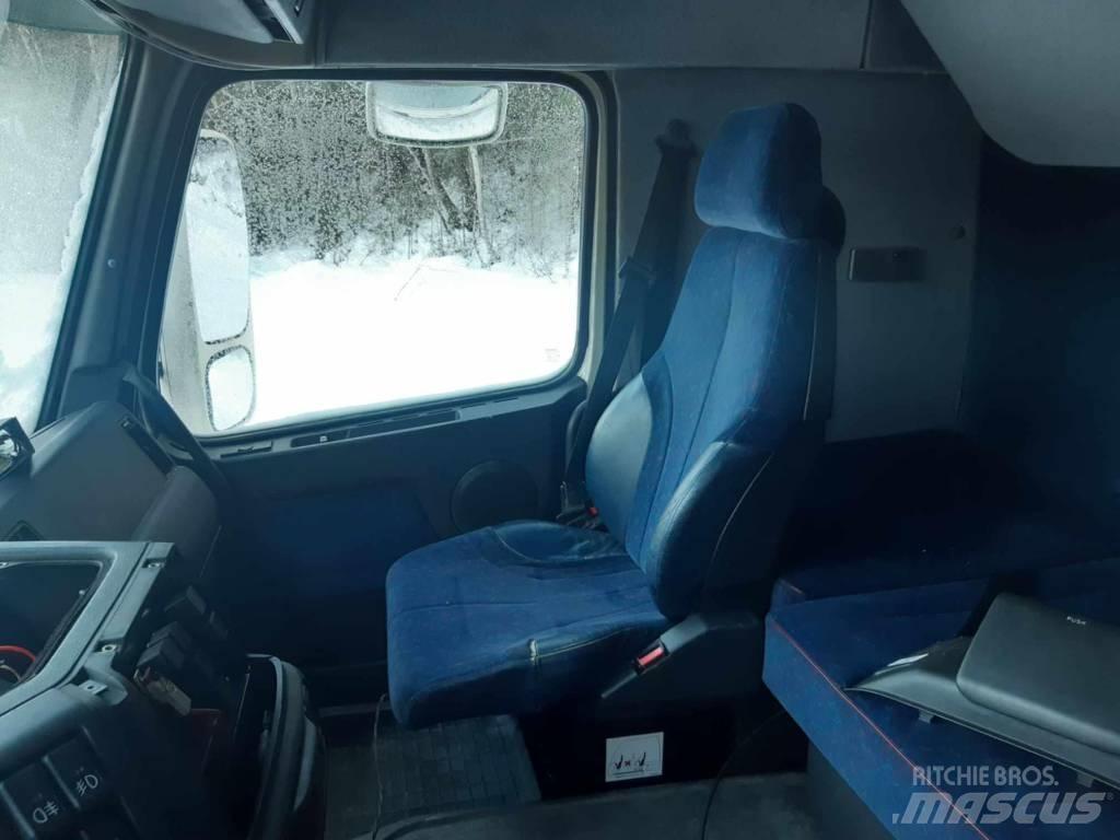 Volvo FH 16 Camion cu carlig de ridicare