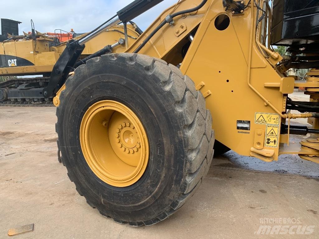 CAT 924 H Incarcator pe pneuri