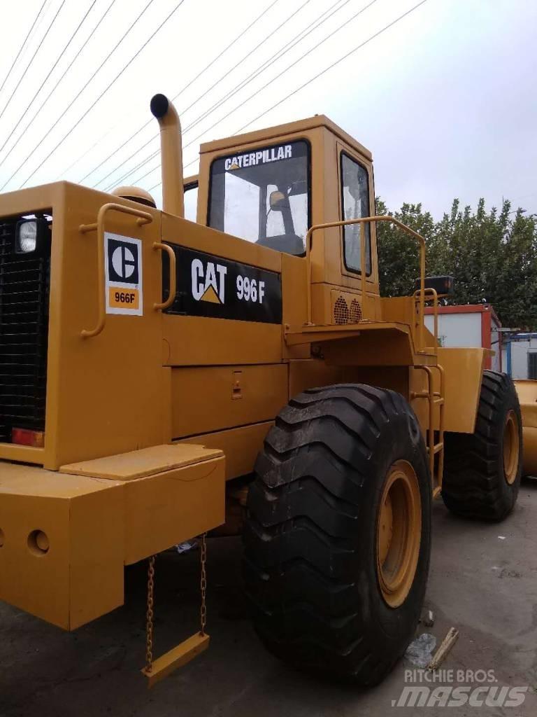 CAT 966F Incarcator pe pneuri