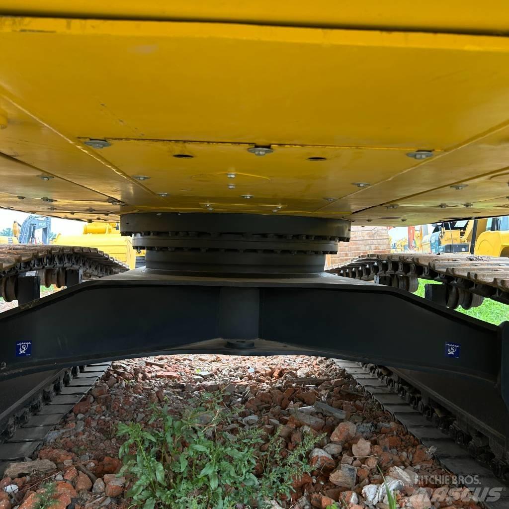 Komatsu 400-7 Excavatoare pe șenile
