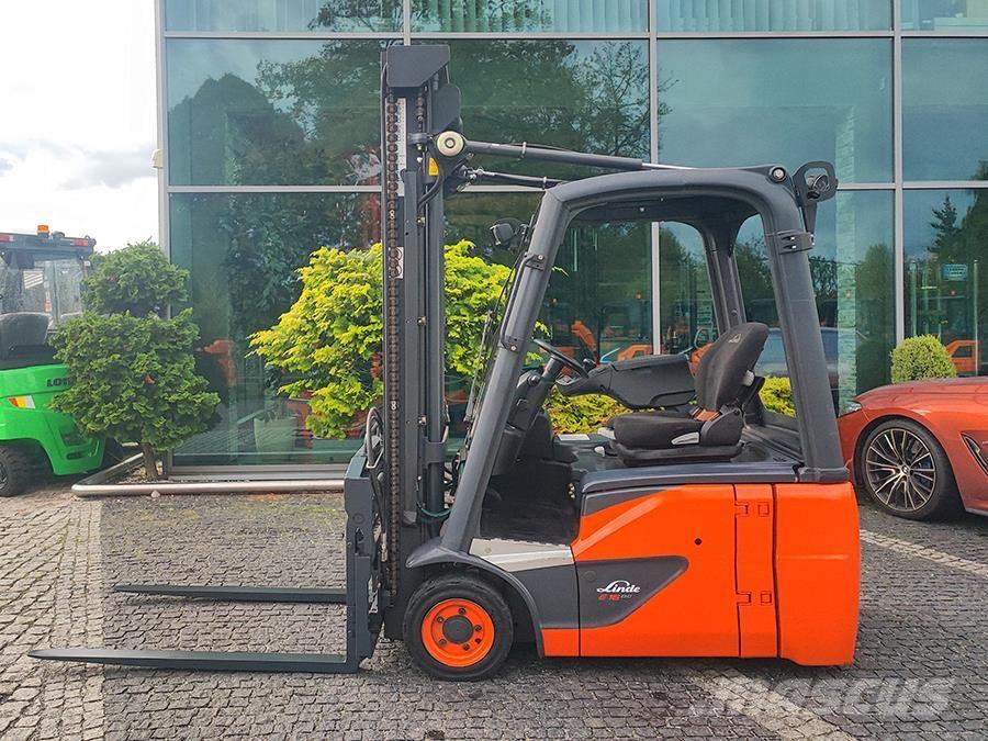 Linde E16C-02 Stivuitor electric