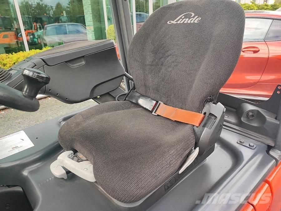 Linde E16C-02 Stivuitor electric