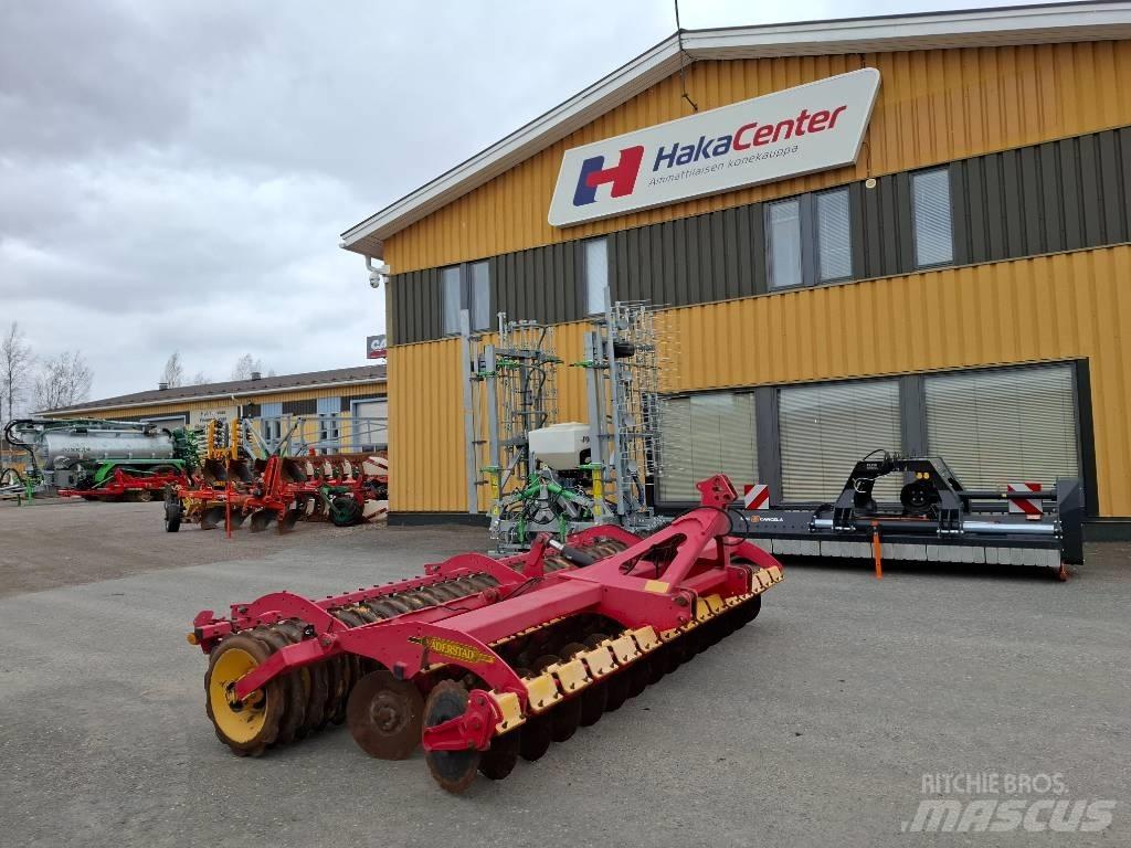 Väderstad CR400 Grape cu disc